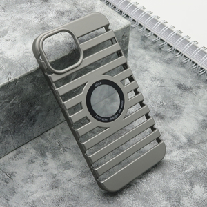 Slika od Futrola LINES LOGO CUT za iPhone 13 (6.1) siva
