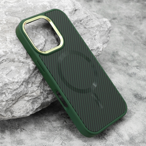 Slika od Futrola CARBON MagSafe za iPhone 16 Pro (6.3) zelena (big camera)
