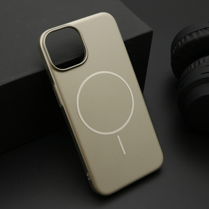 Slika od Futrola PURE MATTE MagSafe za iPhone 13 (6.1) zlatna