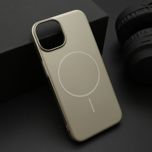Slika od Futrola PURE MATTE MagSafe za iPhone 14 (6.1) zlatna